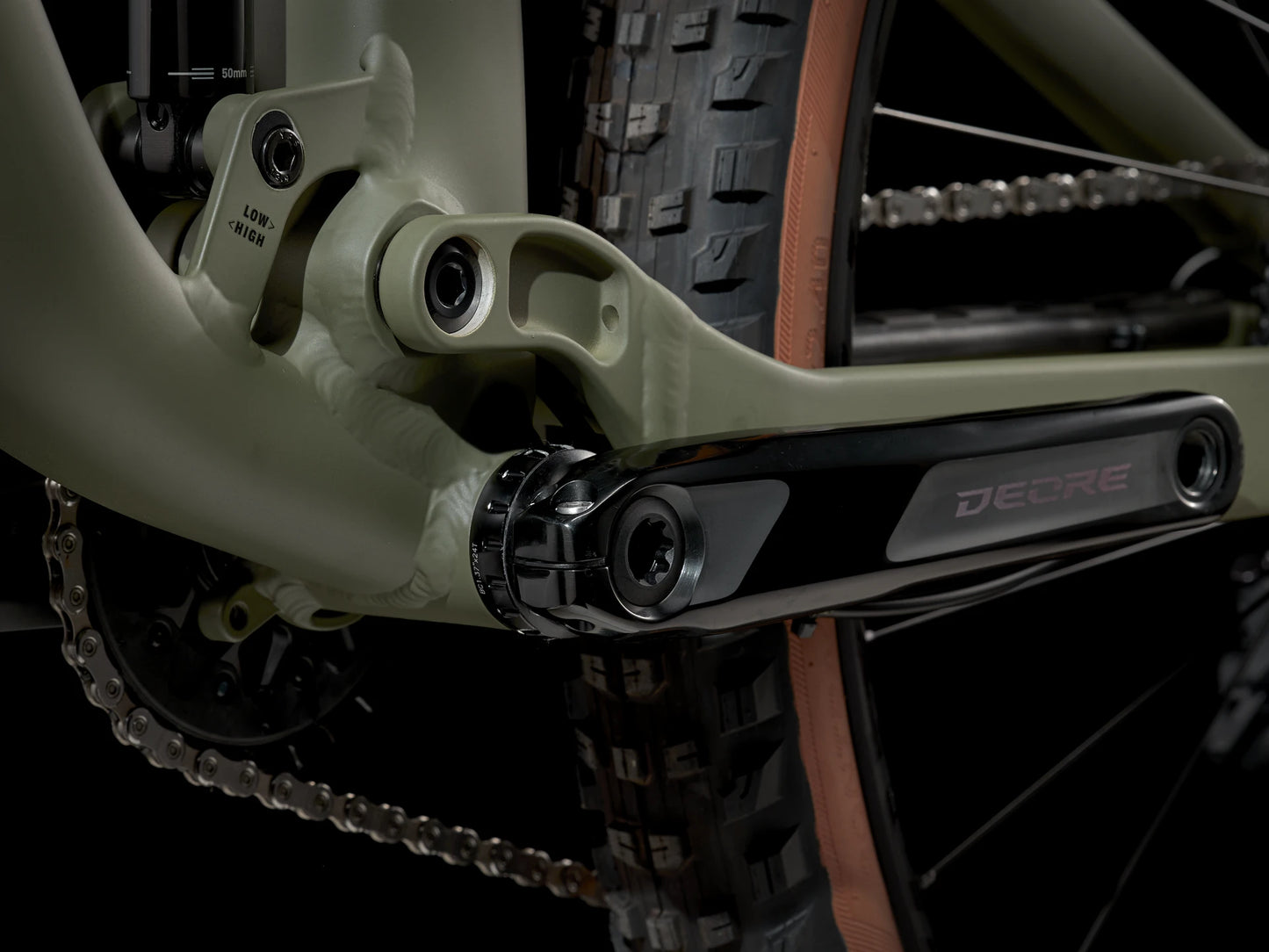 Top Fuel 8 XT ML Matte Olive Grey